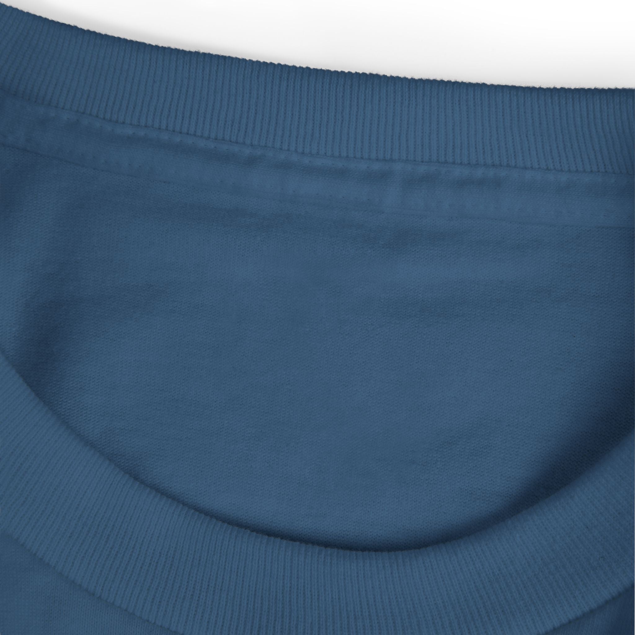 Festive Love Tee - Unisex Christmas T-Shirt, Holiday Gift, Santa Graphic Tee, Winter Apparel, Casual Christmas Wear - Waemakers